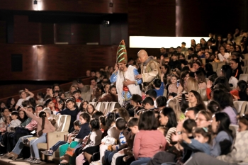 Heydər Əliyev Sarayı Novruz bayramı münasibətilə uşaqları maraqlı, musiqili, interaktiv və əyləncəli proqram ilə sevindirib.