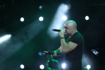Yeni ilin ilk solo konsertində Miri Yusif sevənlərinin qarşısına çıxdı.