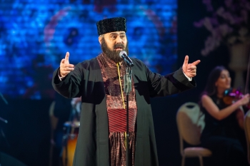 Azər Zeynalovun "Bir son bahar" adlı solo konserti keçirilib