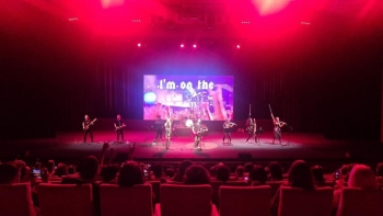 Heydər Əliyev Sarayında əfsanəvi rok hitlərdən ibarət konsert.