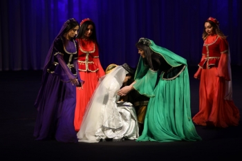 Heydər Əliyev Sarayında “Leyli və Məcnun” dastan-tamaşası təqdim olundu