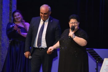 Könül Xasıyava “Anacan” konsert proqramı ilə Heydər Əliyev Sarayında