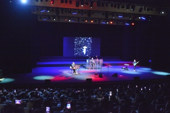 Məşhur qrup Heydər Əliyev Sarayında yeni konsert proqramını təqdim edib.