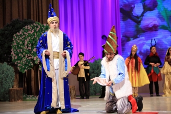 Heydər Əliyev Sarayı Novruz bayramı münasibətilə uşaqları maraqlı, musiqili, interaktiv və əyləncəli proqram ilə sevindirib.