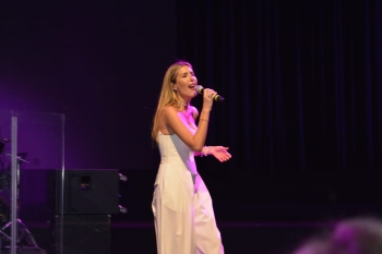 Məşhur qrup Heydər Əliyev Sarayında yeni konsert proqramını təqdim edib.
