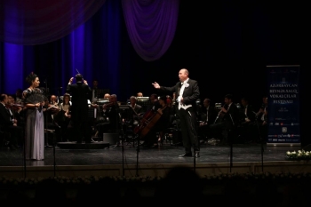 II Azərbaycan Beynəlxalq  Vokalçılar Festivalı çərçivəsində "Azərbaycan operetta inciləri" konsert proqramı təqdim olundu