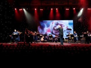 Heydər Əliyev Sarayında "BN Team Orchestra" Simfonik Orkestrinin təqdimatında "TÜRK SERİALLARI DÜNYASI" layihəsi