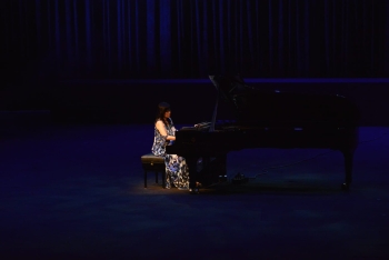 Əfsanəvi bəstəkar və piano ifaçısı Keiko Matsui Heydər Əliyev Sarayında musiqisevərlərin görüşünə gəldi.