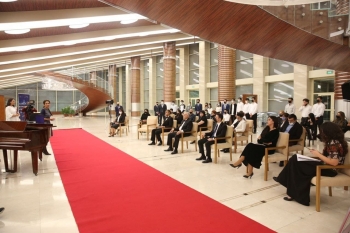 II Azərbaycan Beynəlxalq Vokalçılar Festivalının "Azərbaycan Opera Ifaçılığı Antalogiyası" kitabının təqdimatı baş tutdu