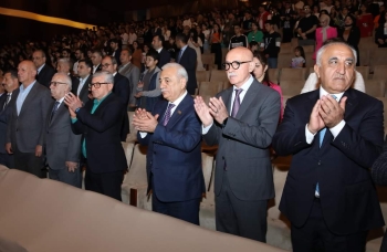 Ulu Öndər Heydər Əliyevin anadan olmasının 100-cü ildönümünə həsr olunan müsabiqə-festivalın yekun konserti keçirilib.