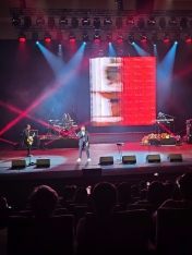 Tomas Anders  Heydər Əliyev Sarayında möhtəşəm solo konsertlə çıxış etmişdir