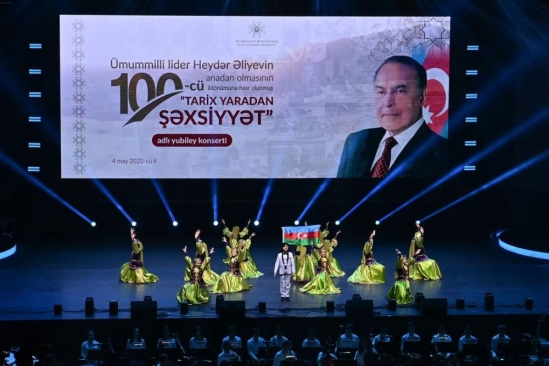 Bakıda Heydər Əliyevin anadan olmasının 100 illiyinə həsr edilmiş Azərbaycandan kənarda təhsil almış mütəxəssislərin toplantısı keçirilib