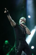 Yeni ilin ilk solo konsertində Miri Yusif sevənlərinin qarşısına çıxdı.