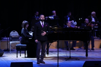 Heydər Əliyev Sarayında görkəmli bəstəkar Cahangir Cahangirovun mahnılarından ibarət ədəbi bədii kompozisiya təqdim edilib