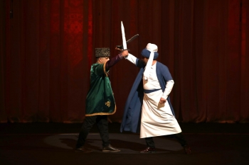 Heydər Əliyev Sarayında “Leyli və Məcnun” dastan-tamaşası təqdim olundu