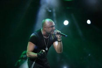 Yeni ilin ilk solo konsertində Miri Yusif sevənlərinin qarşısına çıxdı.