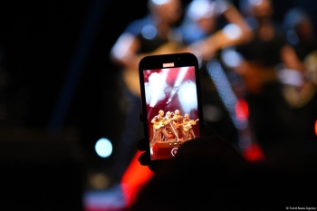 Türkiyəli məşhur müğənni Kıraç Heydər Əliyev Sarayında konsert proqramı ilə çıxış edib.