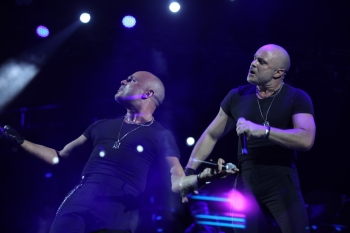 Yeni ilin ilk solo konsertində Miri Yusif sevənlərinin qarşısına çıxdı.