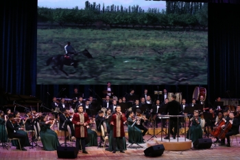 Heydər Əliyev Sarayında Özbəkistan Mədəniyyət Günləri