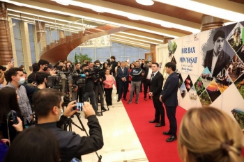 Heydər Əliyev Sarayında “Bir Bax, Min Yaşat” foto sərgisi keçirilib