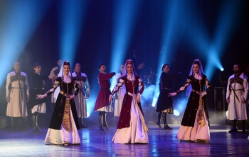 Gürcüstanın “Erisioni” ansamblı Heydər Əliyev Sarayında çıxış edib