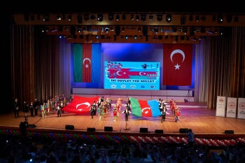 Türkiyənin Ulusal Egemenlik və Çocuk bayramı Heydər Əliyev Sarayında böyük coşqu ilə qeyd edildi