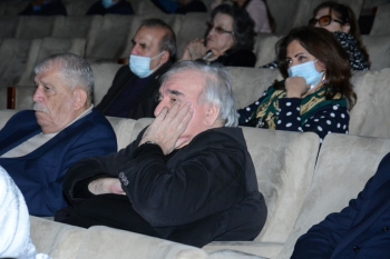 Heydər Əliyev Sarayında Nizami Gəncəvinin 880 illiyi ilə əlaqədar “Beş qapı” tamaşası təqdim olunub