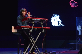 Məşhur qrup Heydər Əliyev Sarayında yeni konsert proqramını təqdim edib.