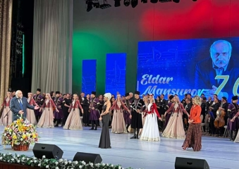 Heydər Əliyev Sarayında Xalq artisti Eldar Mansurovun 70 illik yubileyi keçirilib