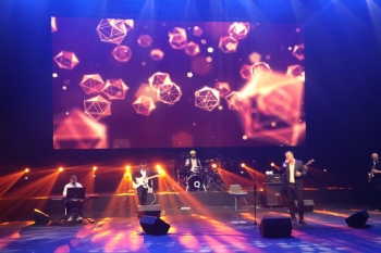 Dato Heydər Əliyev Sarayında konsert proqramı ilə çıxış etdi