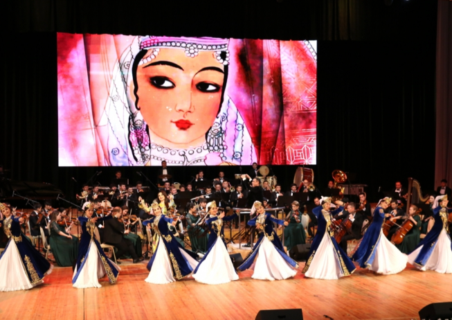 Heydər Əliyev Sarayında Özbəkistan Mədəniyyət Günləri