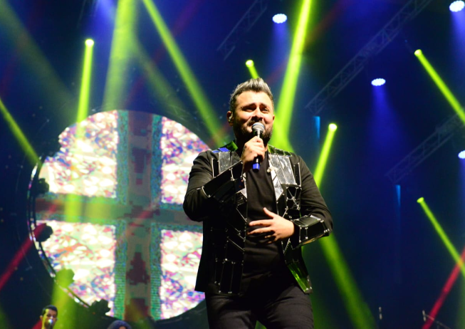 Murad Arifin Heydər Əliyev Sarayında solo konserti baş tutub